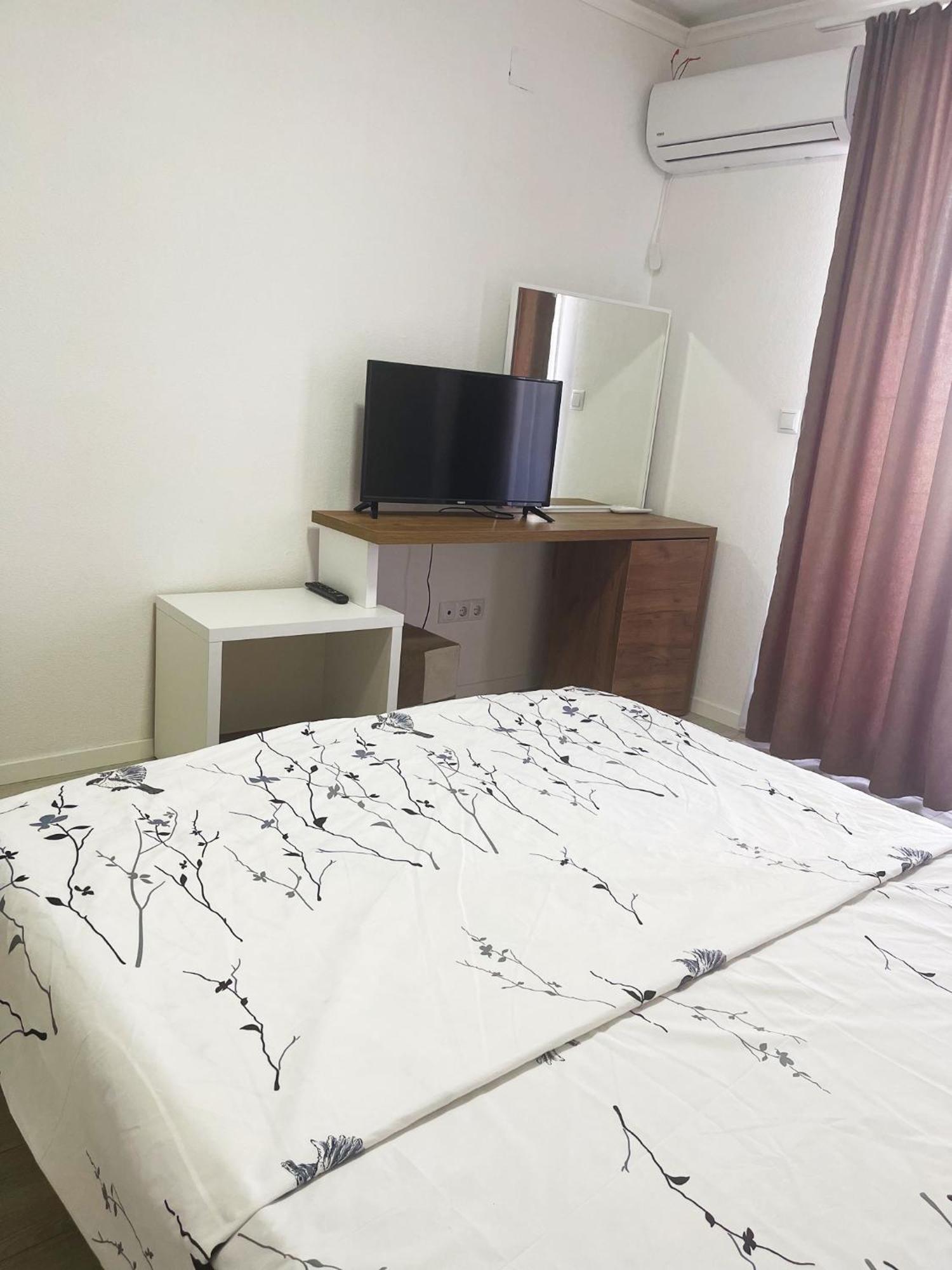 Infinity Plaza Hotel Gjakova Zewnętrze zdjęcie