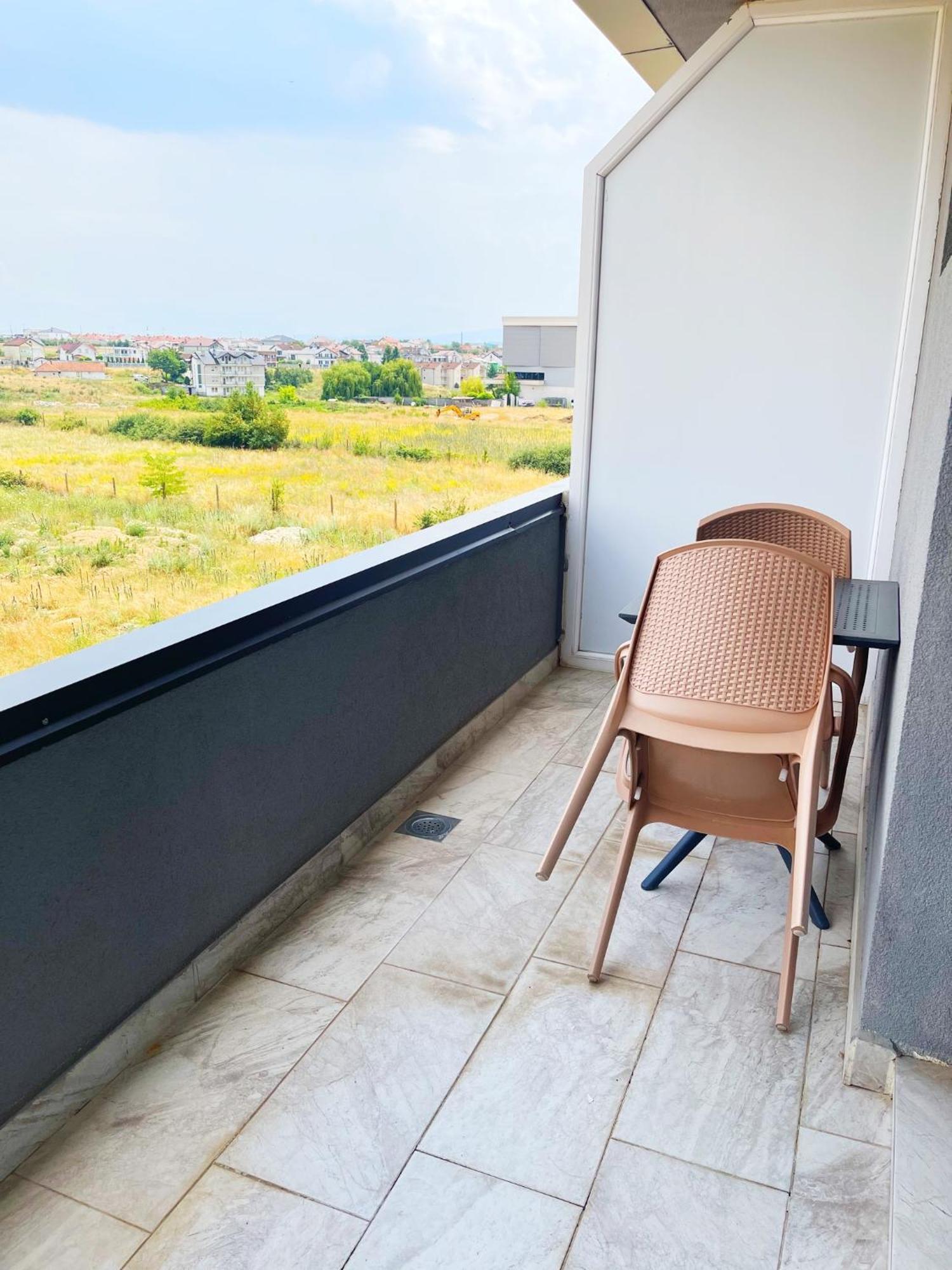 Infinity Plaza Hotel Gjakova Zewnętrze zdjęcie