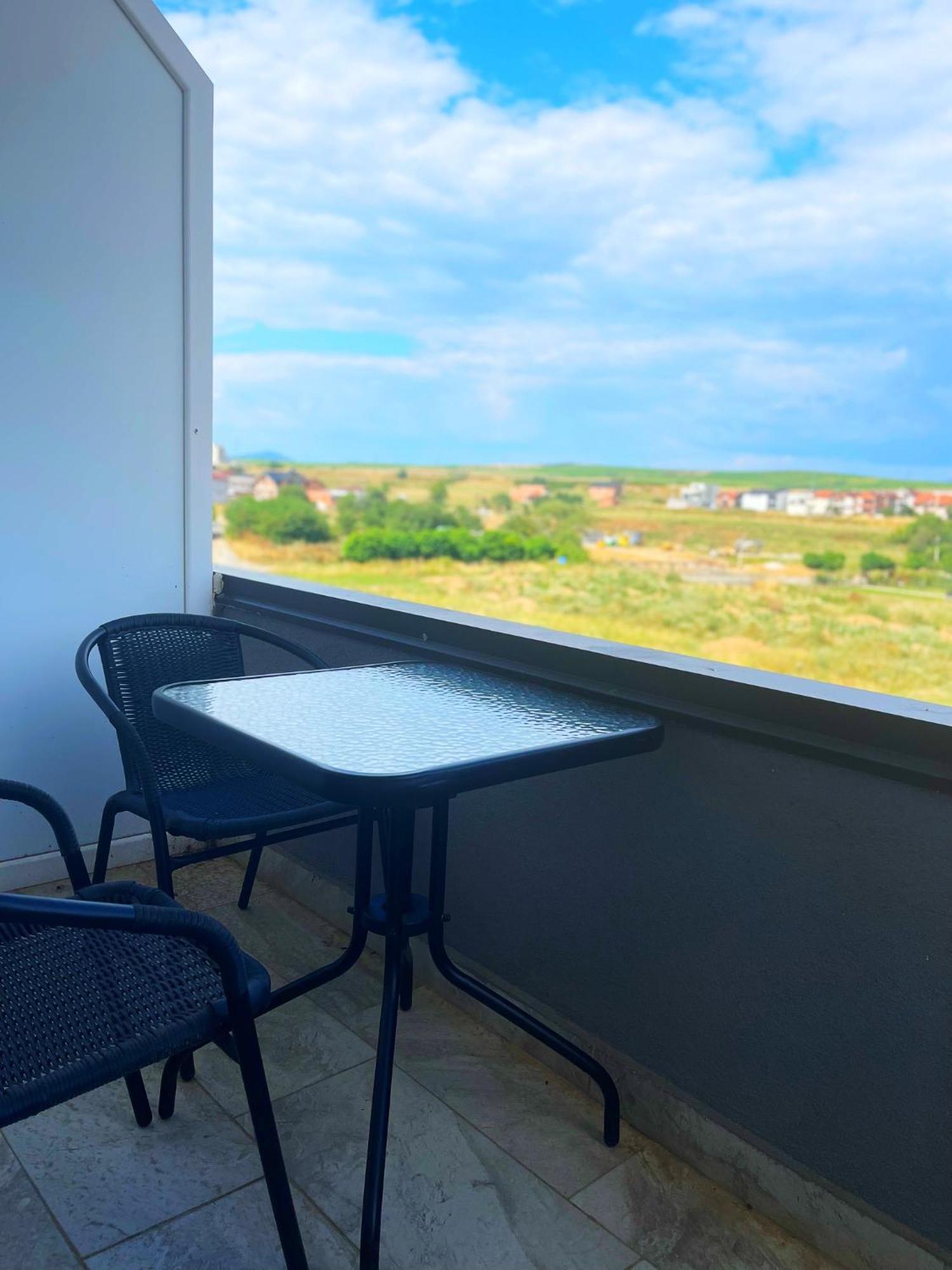 Infinity Plaza Hotel Gjakova Zewnętrze zdjęcie