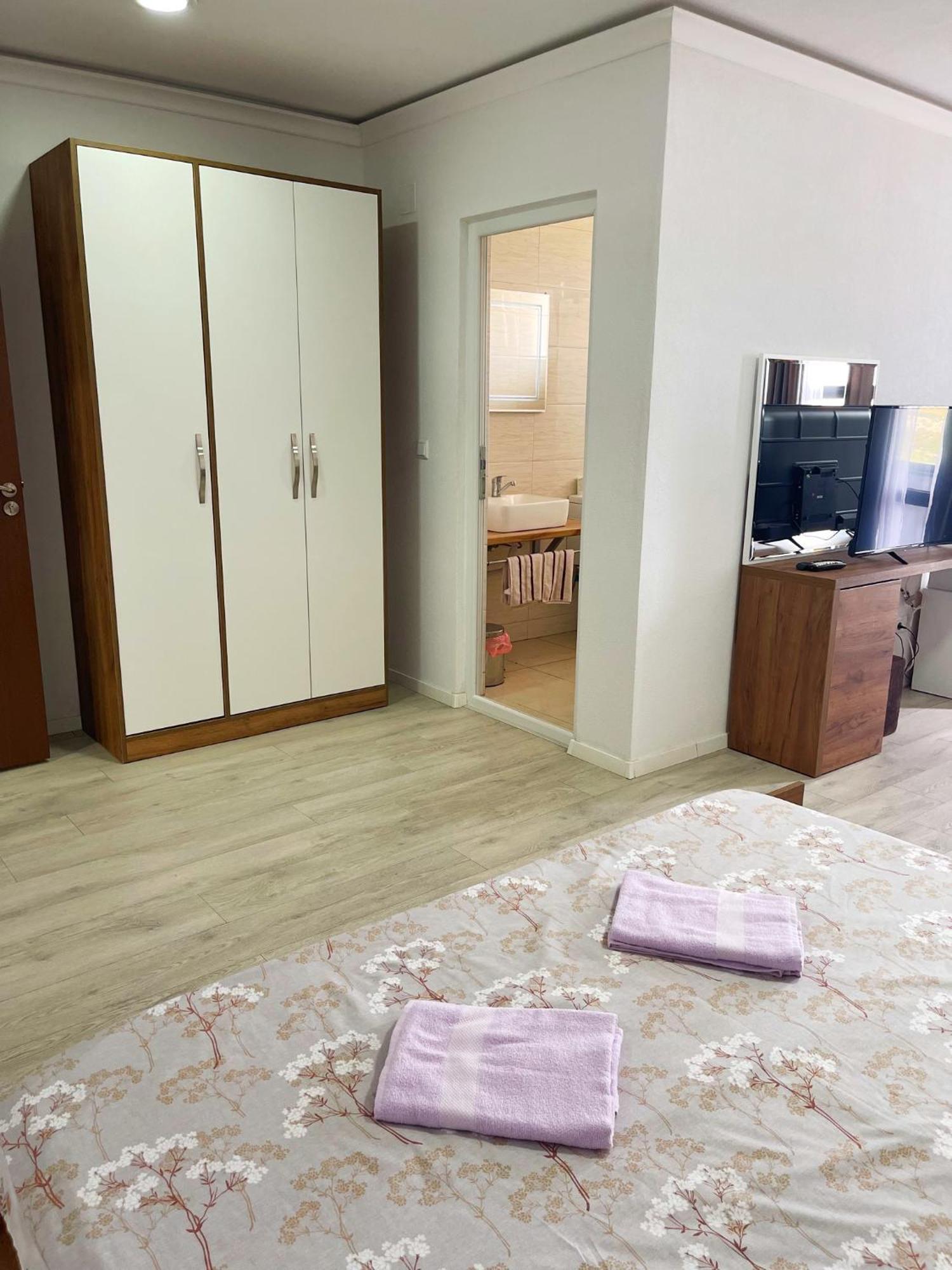 Infinity Plaza Hotel Gjakova Zewnętrze zdjęcie