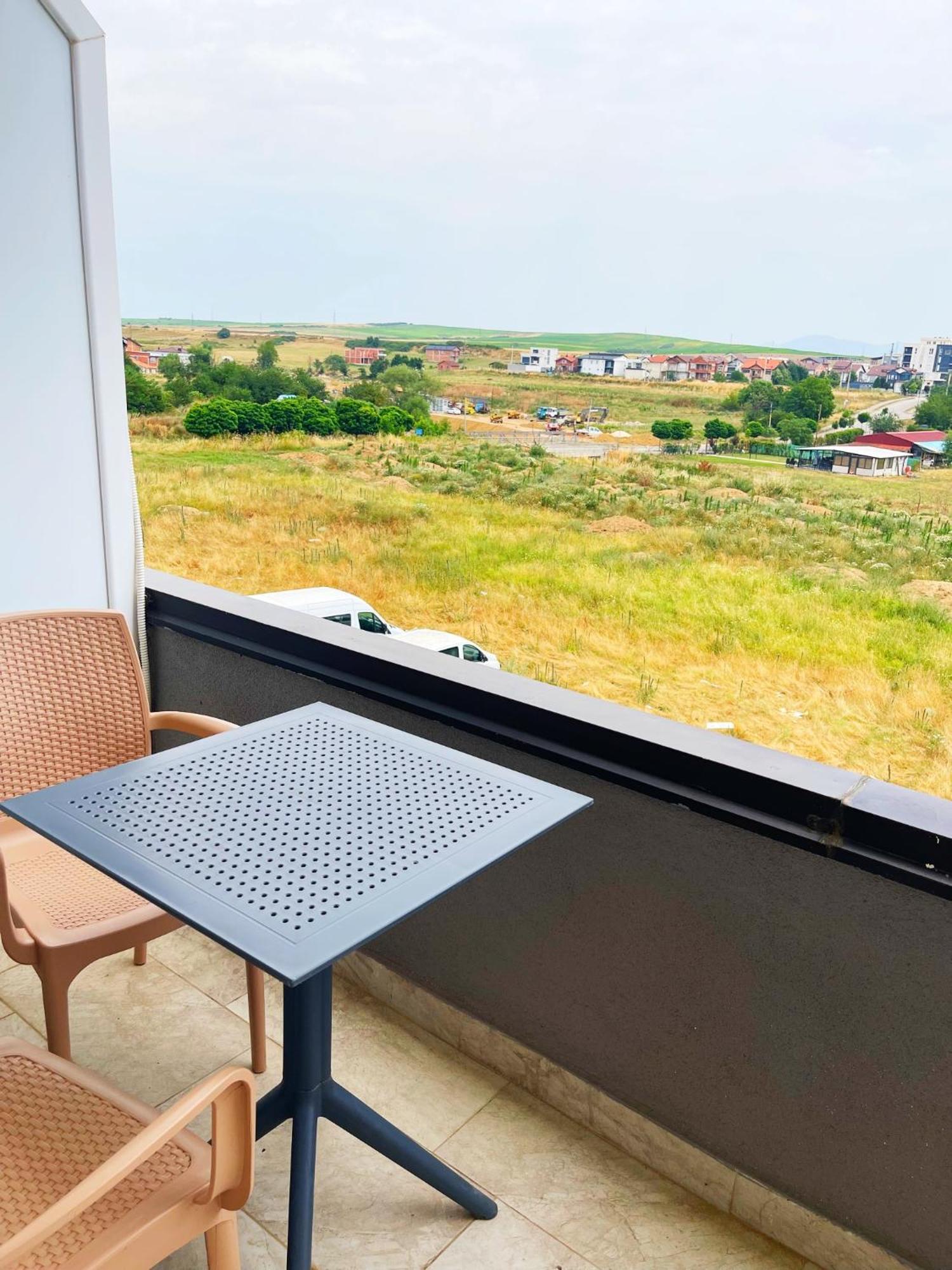 Infinity Plaza Hotel Gjakova Zewnętrze zdjęcie